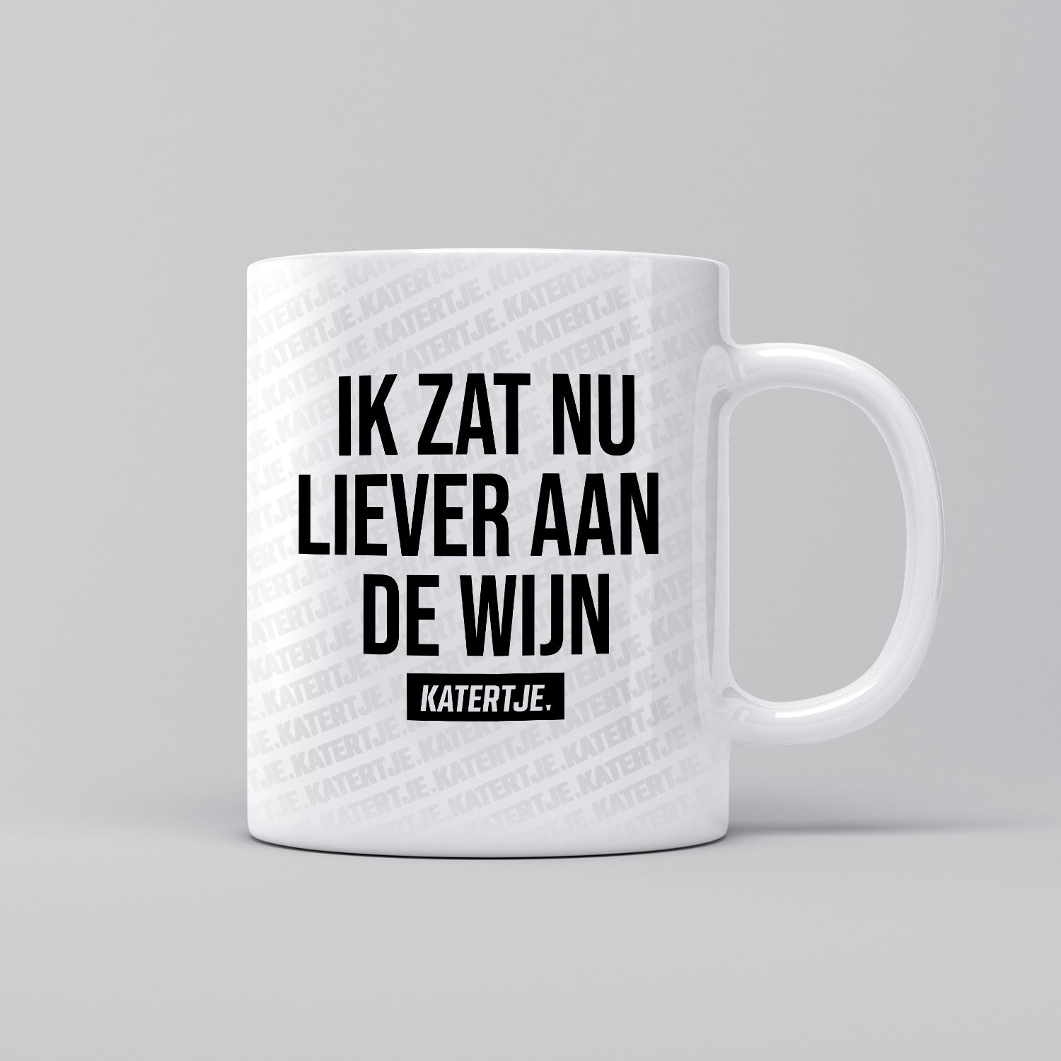 Ik zat nu liever aan de wijn | Mok